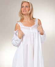 peignoir sets and bridal night gowns